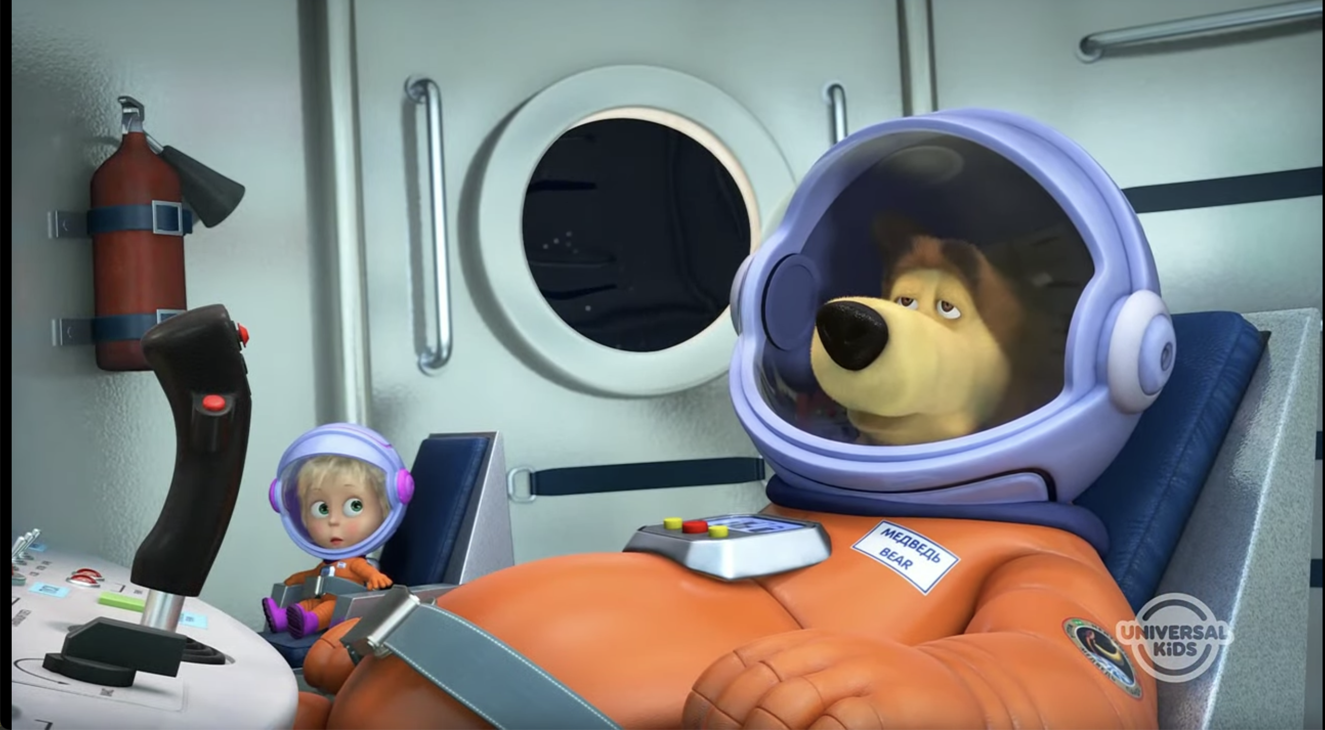 Маша и медведь про космонавтов. Маша и медведь в космосе. Маша и медведь космонавты. Космический полет Маша и медведь.